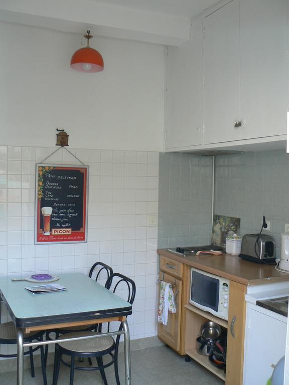 Au Petit Chez Soi Hostel Κασί Εξωτερικό φωτογραφία