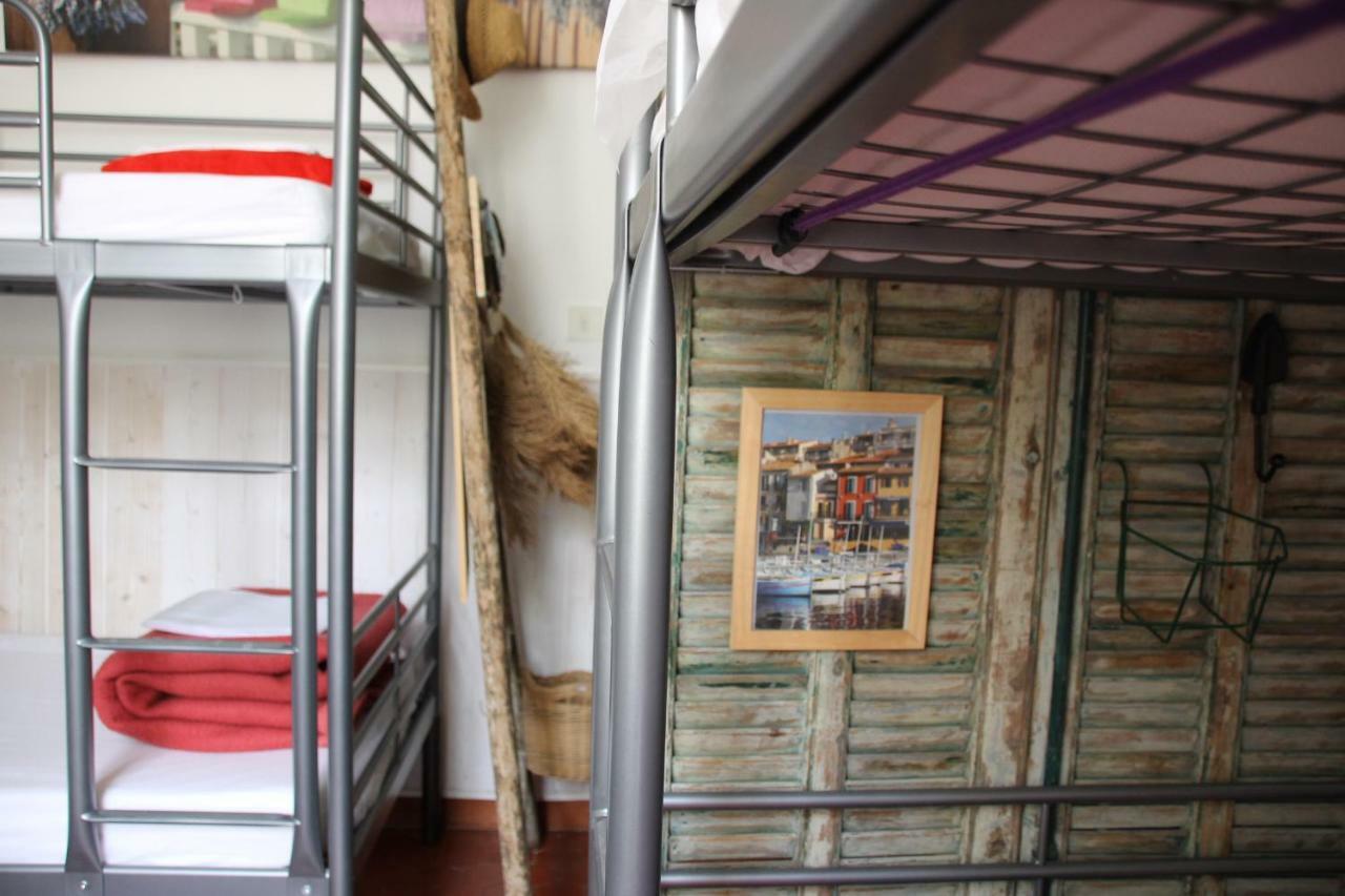 Au Petit Chez Soi Hostel Κασί Εξωτερικό φωτογραφία